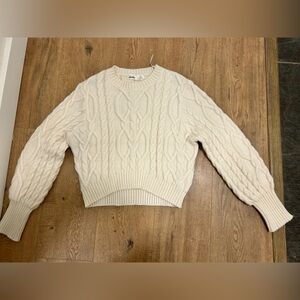 Cropped Cable Knit Sweater